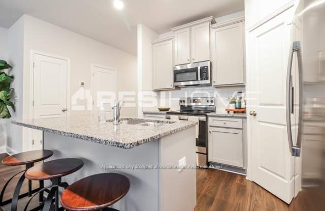 1300 Simmons Ridge Lane Gallery 4