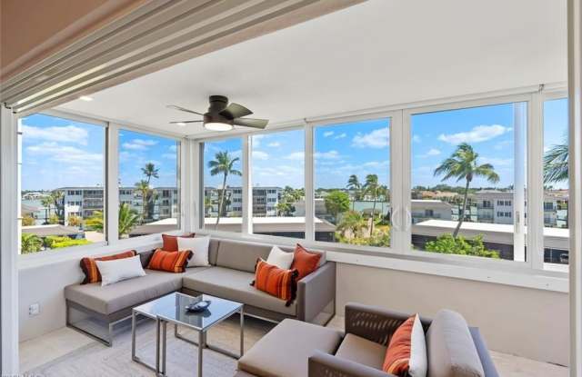 3410 Gulf Shore Blvd N unit: 403 Gallery 3