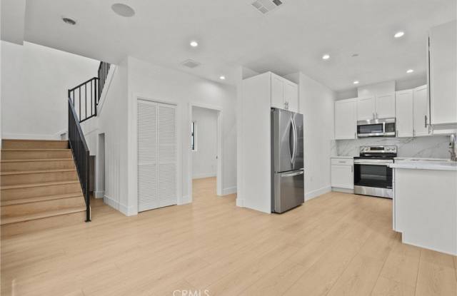 326 Leslie Way photos photos 326 Leslie Way photos photos