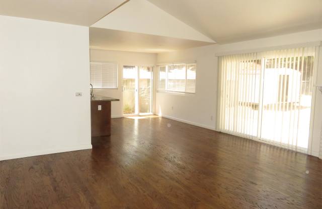 10346 Harbin Place Gallery 3