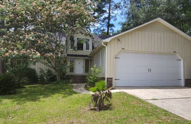 Home on Corner lot in Wood Valley photos photos