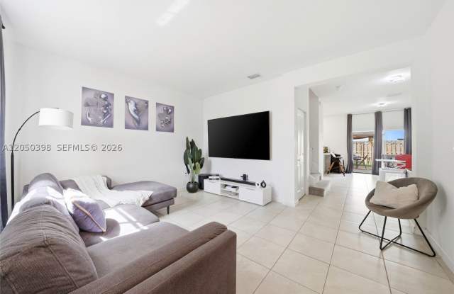 24644 SW 118th Ct Gallery 4