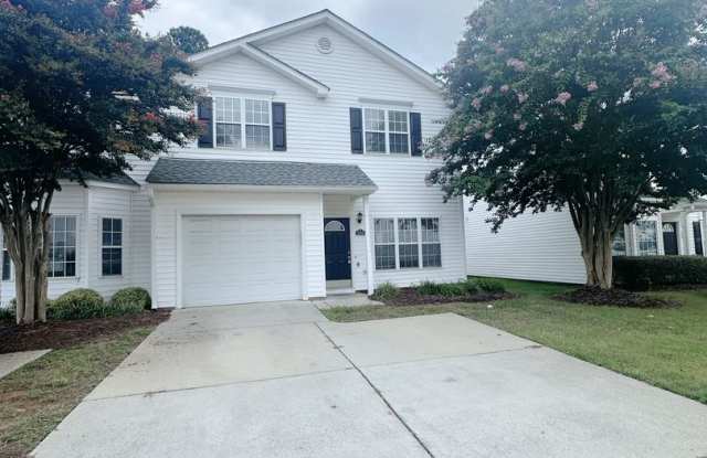 Amazing 3 bedroom 2 1/2 townhome with a huge bonus room in Morrisville photos photos
