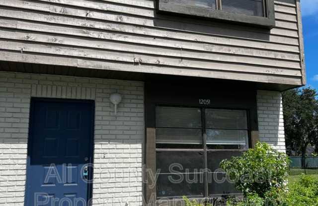12051 117th St N photos photos