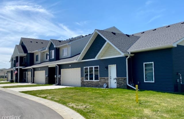 2030 4th Ln SE - 2030 4th Lane Southeast, Cambridge, MN 55008
