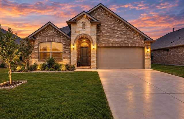 5267 Mountain View Drive Gallery 1