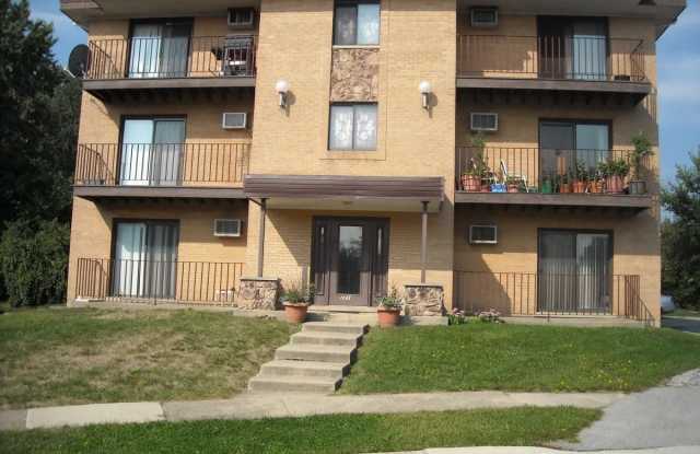 7718 Wildwood Ct Gallery 1