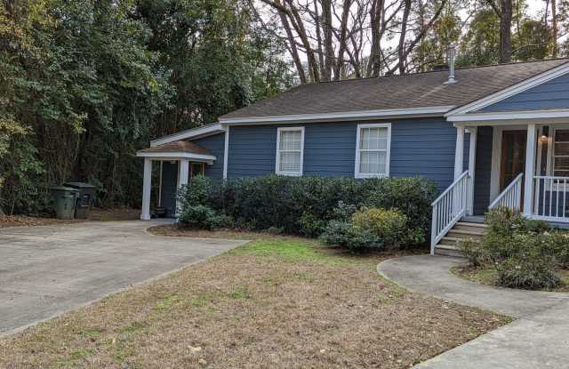 Rare.....One Bedroom One Bathroom Unit Available In Midtown! Gallery 4