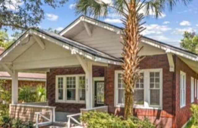 2735 DOWNING Street photos photos