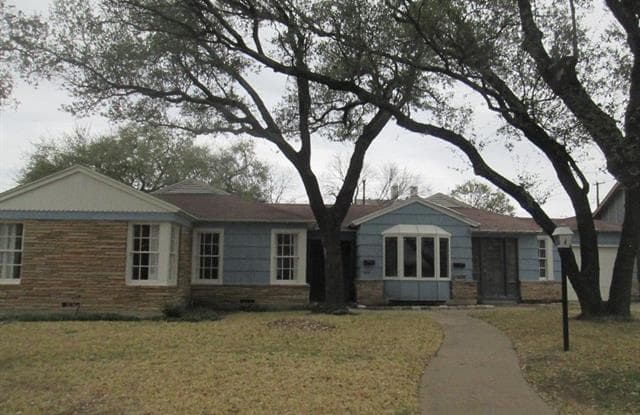 5636 Pershing Avenue - 5636 Pershing Ave, Fort Worth, TX 76107