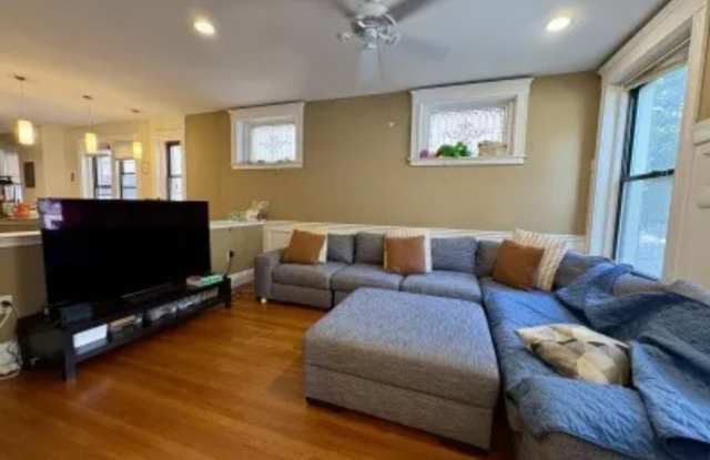 188 Saint Paul St #1A Brookline MA 02446 photos photos