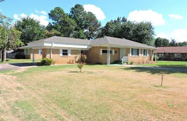 4801 S 28th ST photos photos