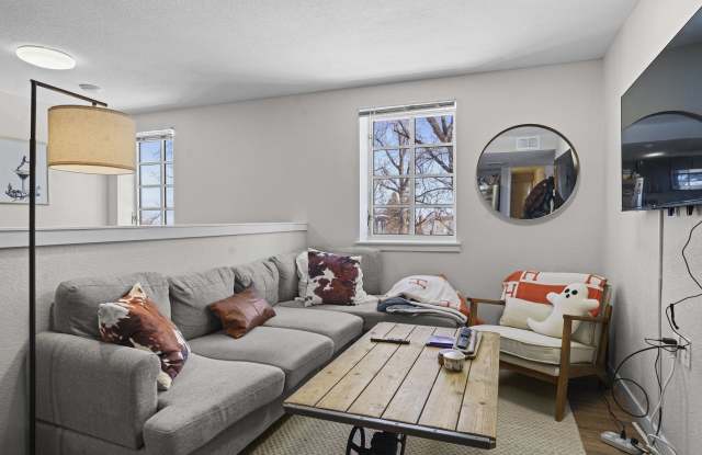 891 Exchange Gallery 2