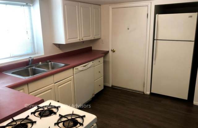 8812 South 220 East Gallery 3
