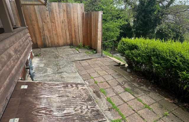 1023 Nesbit Avenue photos photos