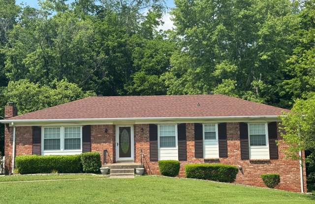 Beautiful 3 Bed 3 Bath Home nestled in St. B! photos photos
