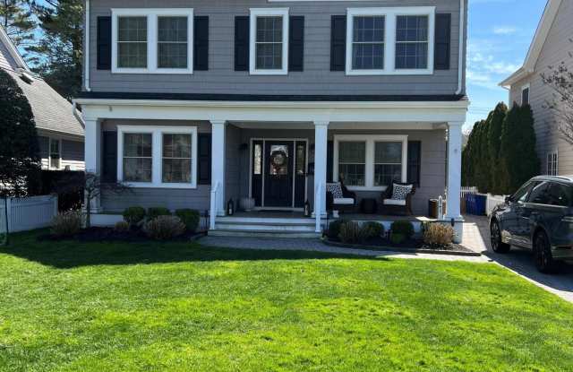 512 New York Boulevard - 512 New York Boulevard, Sea Girt, NJ 08750