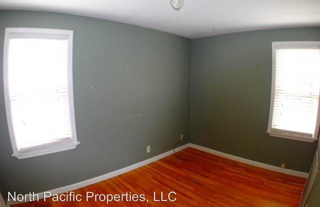 7541 23rd Ave NW Gallery 4