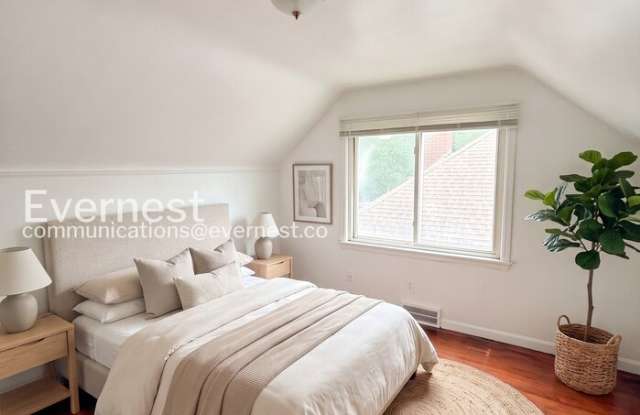 18508 Ferguson Street Gallery 4