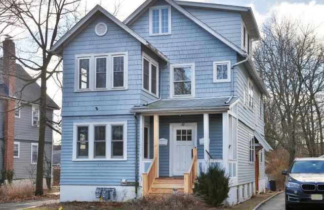 42 Brookfield Road 2 photos photos