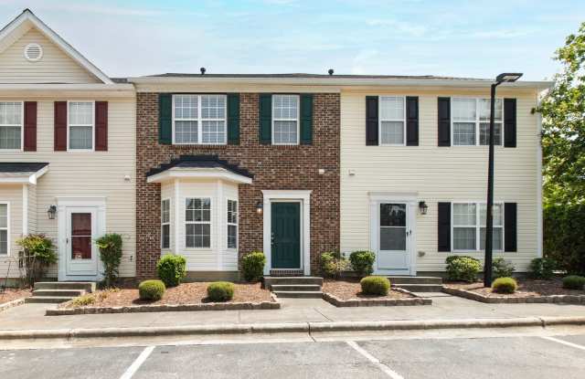 Charming 3BR Townhome in Fantastic Apex Location! photos photos