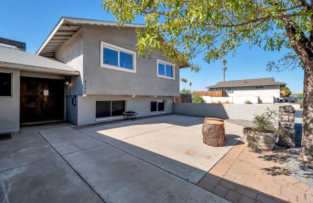 Amazing Tri-level close to ASU with Pool photos photos