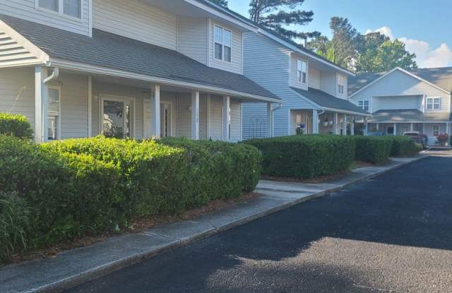Completely Renovated 2 Bedroom Townhome in Charleston photos photos