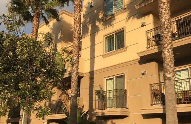 8238 W Manchester Avenue photos photos