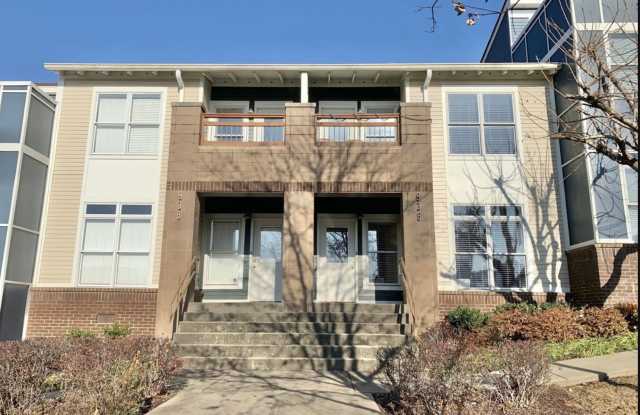 2 BEDROOM 2.5 BATH TOWNHOME WITH DOWNTOWN VIEWS photos photos