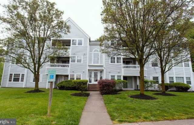 8348 MONTGOMERY RUN Road Gallery 1