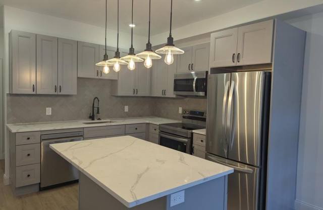 2050 FAIRMOUNT AVENUE photos photos