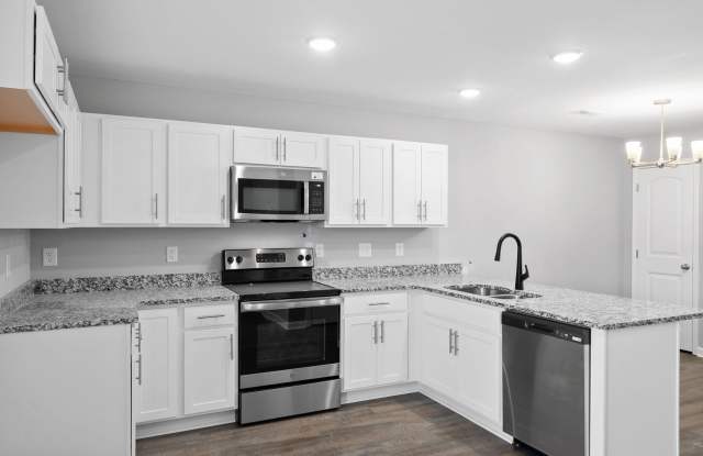 2 Bedroom Condo For Rent Near Madison Street! photos photos