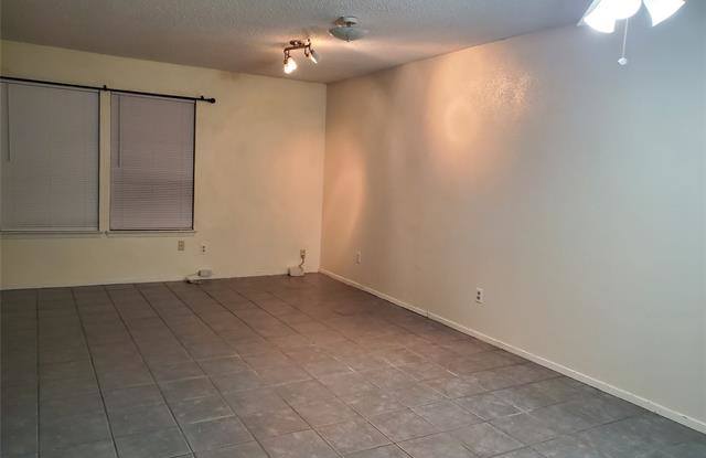 4420 Wind River Lane Gallery 3