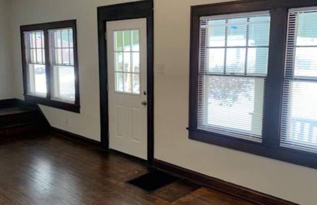 Spacious 5-Bedroom, 2-Bath Home with Classic Charm and Modern Updates: Available August 2027! Gallery 4
