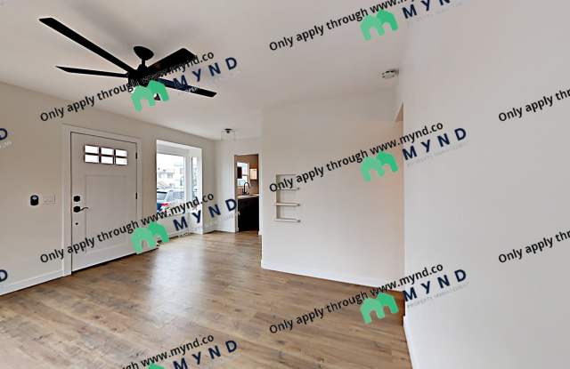 2104 30th St Gallery 2