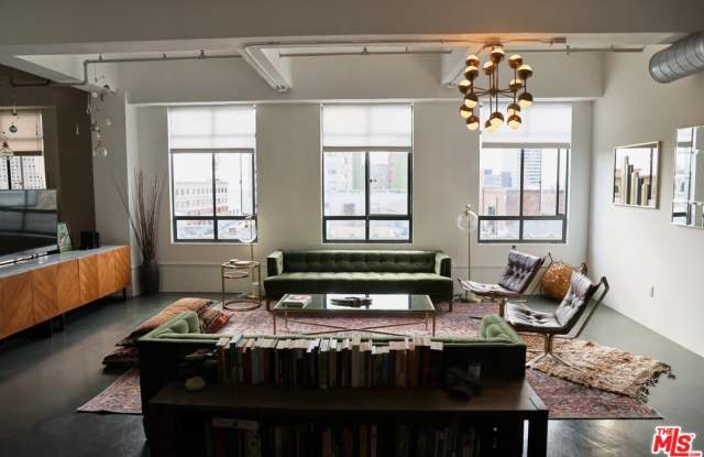 849 S Broadway Gallery 3