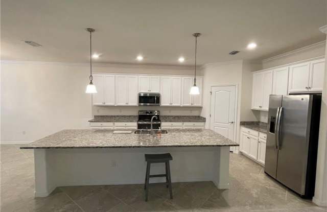 9353 Glenforest Dr Gallery 4
