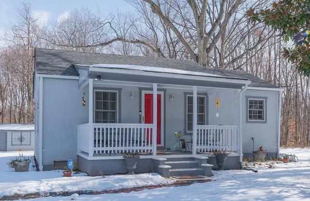 Charming 2 Bedroom Home at 2723 Silas Jackson Lane photos photos