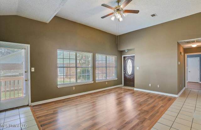 607 Harbor Ridge Drive Gallery 4