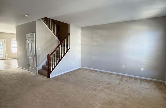 109 PALMER Court Gallery 3