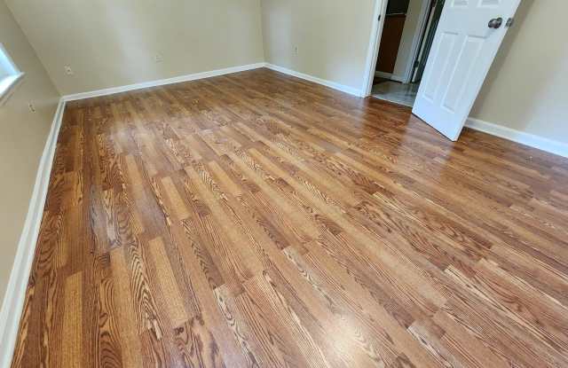 12805 POPLAR STREET photos photos