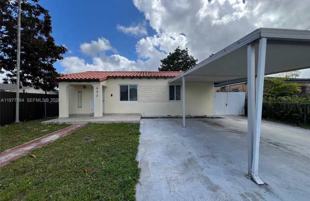 425 SW 64th Ct photos photos