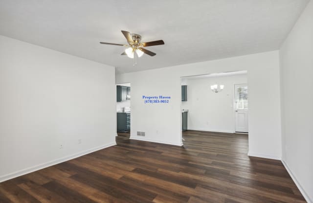 726 Bellemeade Way Southwest - A Gallery 2