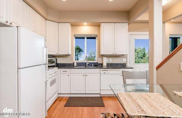16440 Chasewood Lane Gallery 4