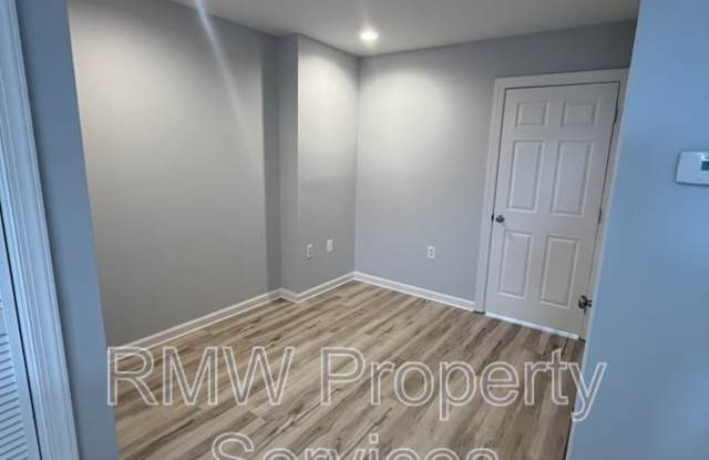 1410 W Ritner St., 3 photos photos