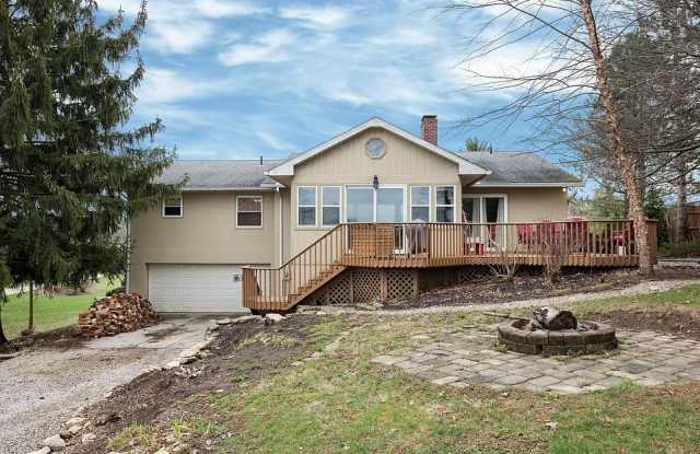 9244 Johnstown Utica Rd photos photos