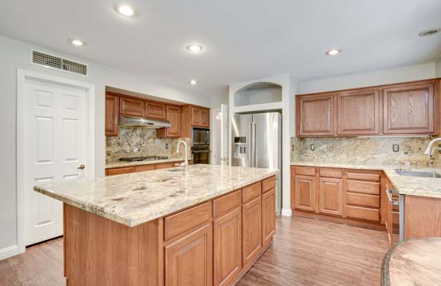 Luxury Meets Comfort in This Beautiful 4-Bedroom Retreat Gallery 1