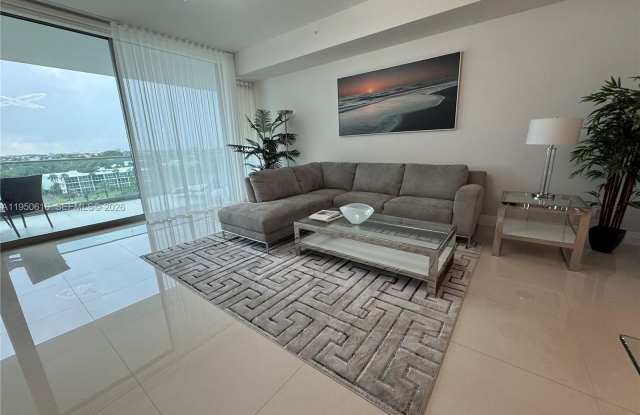 10203 Collins Ave photos photos