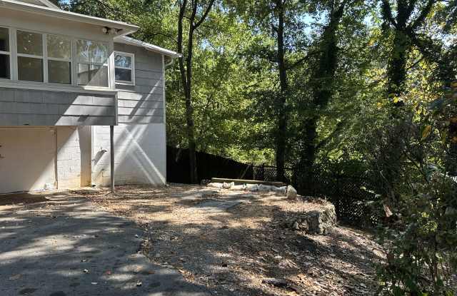 310 1/2 E View Dr Gallery 4