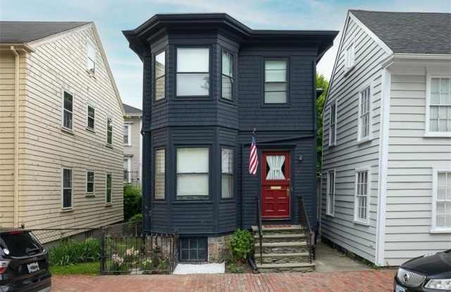 7 Division Street - 7 Division Street, Newport, RI 02840 7 Division Street - 7 Division Street, Newport, RI 02840